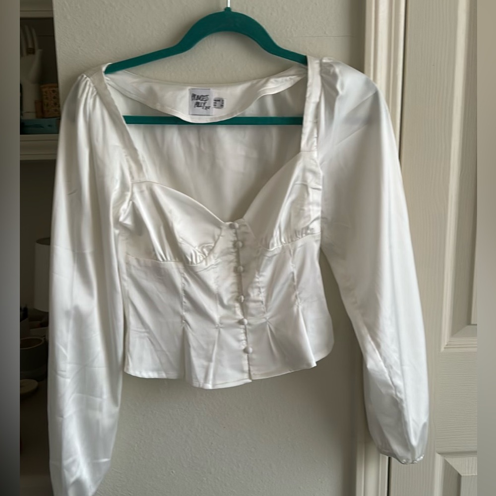 Princess Polly “Briella Long Sleeve Top” - Picture 2 of 3